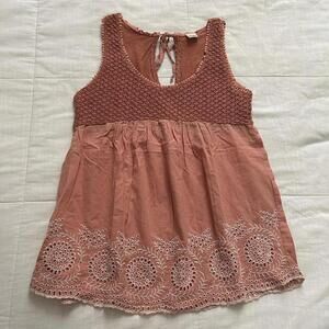 Axes Femme orangey Pink white embroidered cotton tank top with scalloped hem